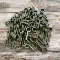 Крючок на трубку для шпажек