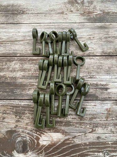 Крючок на трубку для шпажек